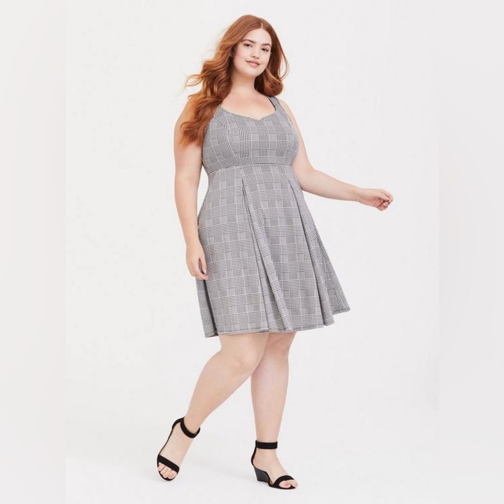 Torrid Black and White Houndstooth Scuba Knit Skater Dress